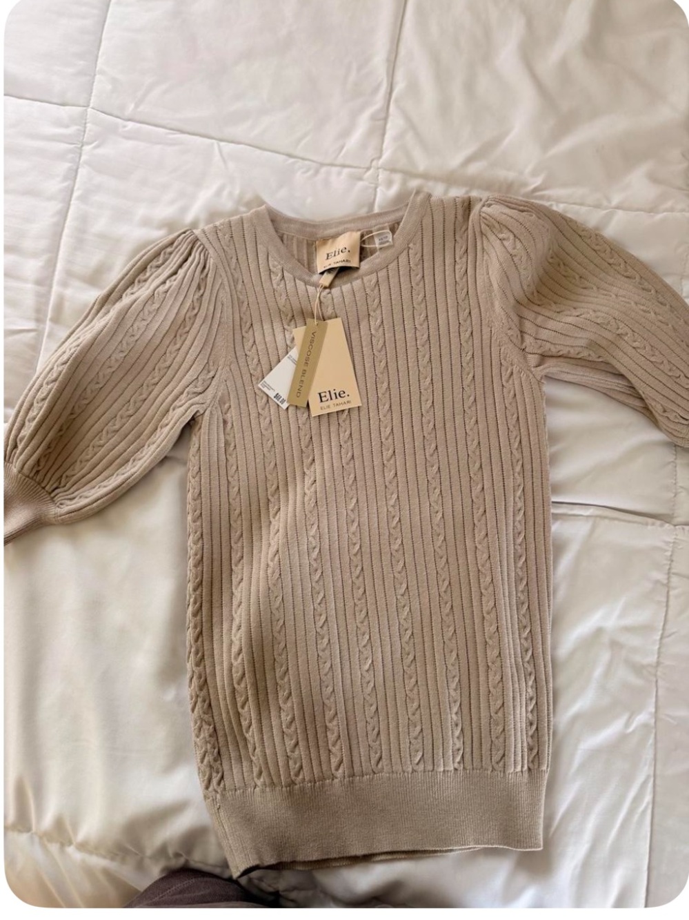 Elie Tahari Cream Cable-Knit Puff Sleeve Crewneck Sweater